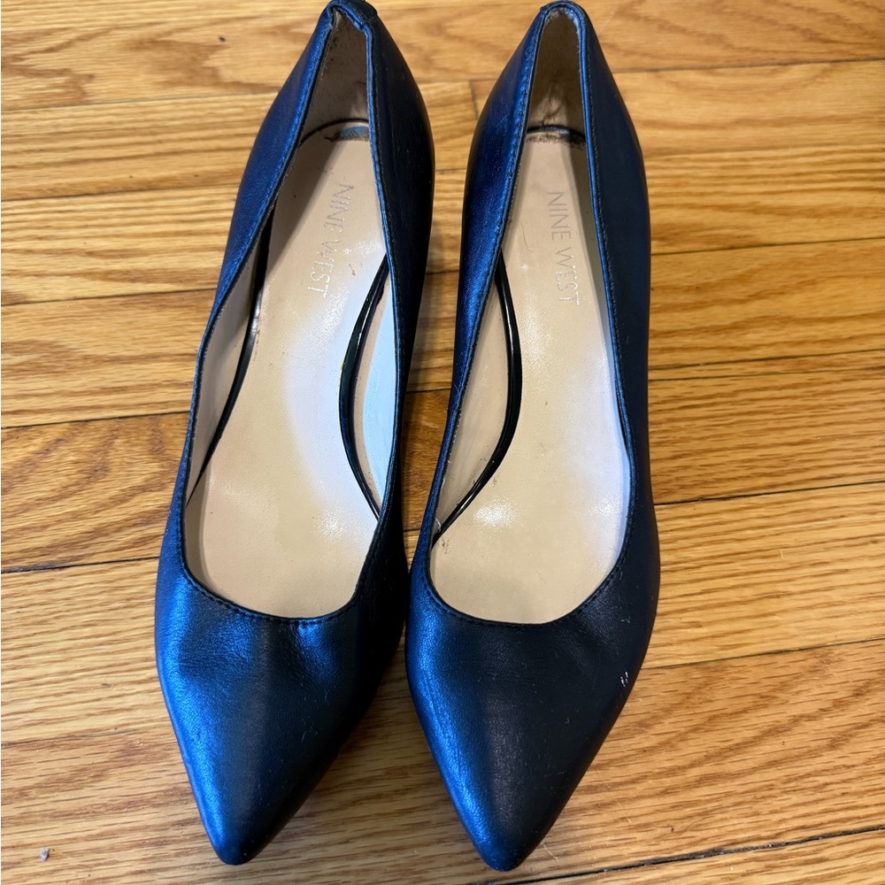 Nine West Black Pointed Toe Heels